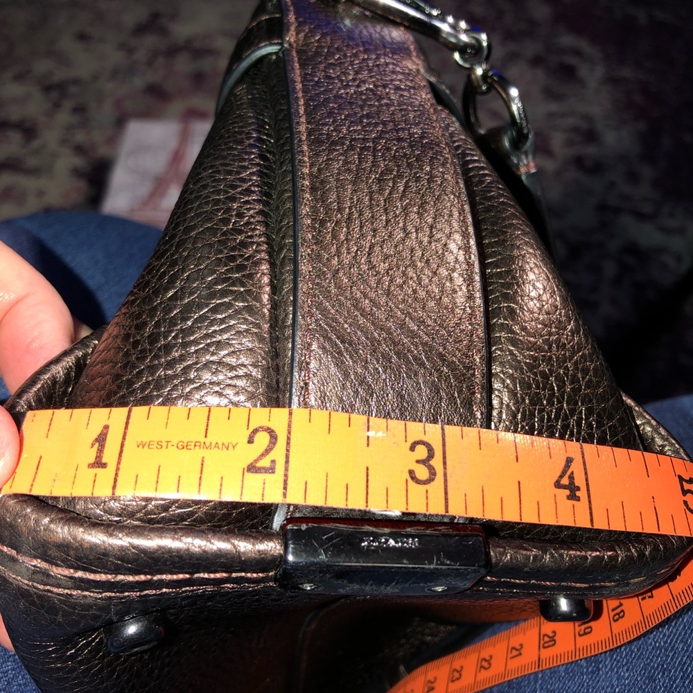 Coach Swagger 27 34816 Dark Bronze MSRP 450.00 Very Good Cond 100% Authentic - Picture 10 of 15